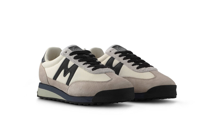karhu mestari silver lining jet black non-slip sneaker
