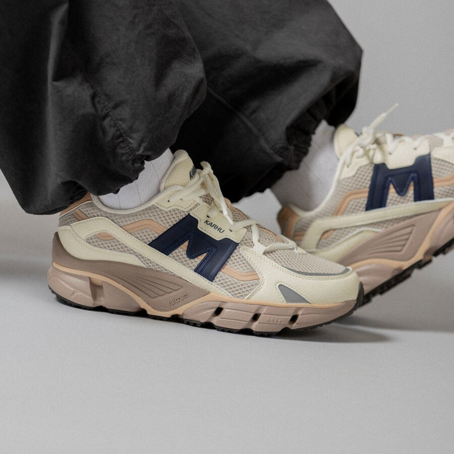 karhu super fulcrum solitary star naval academy